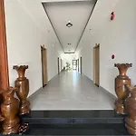 Oyo 1192 Victory Hotel Dien Ban